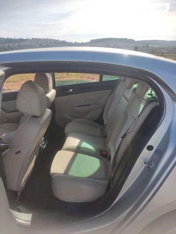 מודעת רכב רנו מגאן