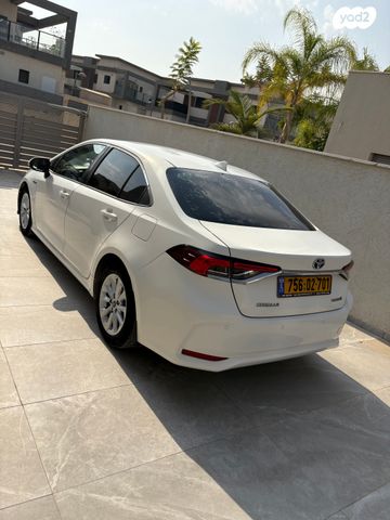 טויוטה קורולה