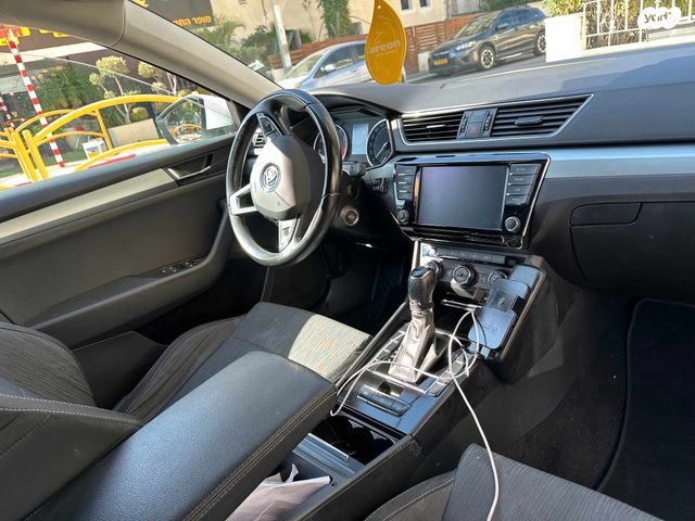 סקודה סופרב