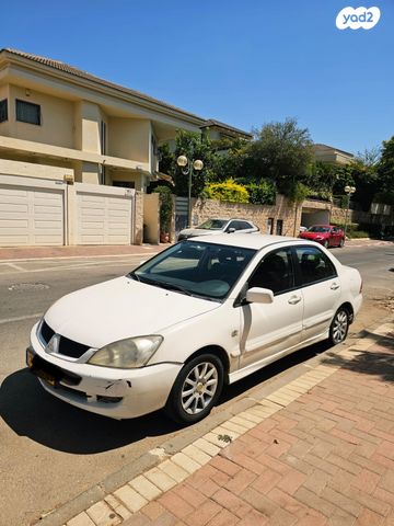 מיצובישי לנסר