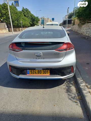 יונדאי איוניק