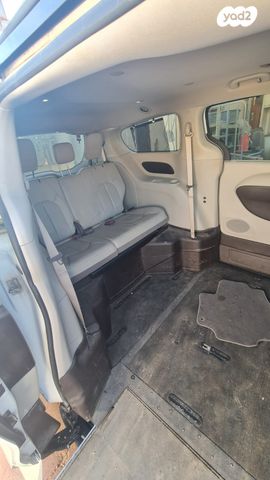 קרייזלר פסיפיקה