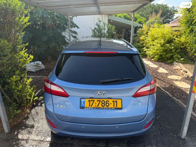 יונדאי i30