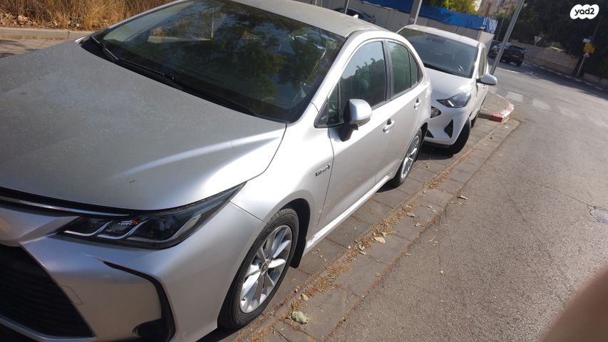 טויוטה קורולה