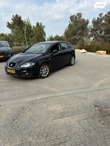 מודעת רכב סיאט לאון