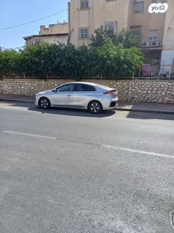 יונדאי איוניק