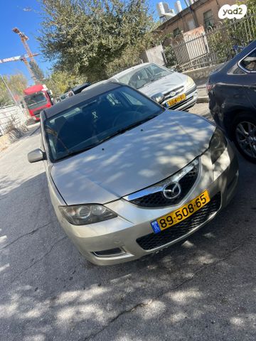 מודעת רכב מאזדה 3