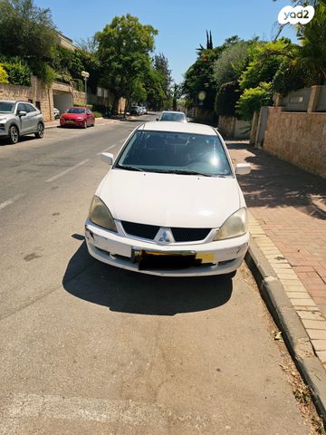 מיצובישי לנסר