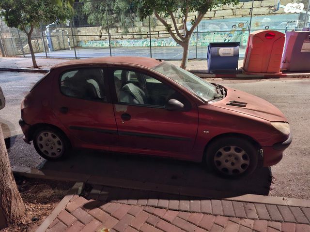 206 One Line PK ידני 1.4 (75 כ״ס)