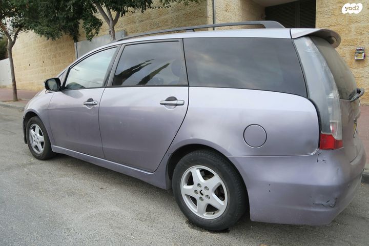 מודעת רכב מיצובישי גרנדיס