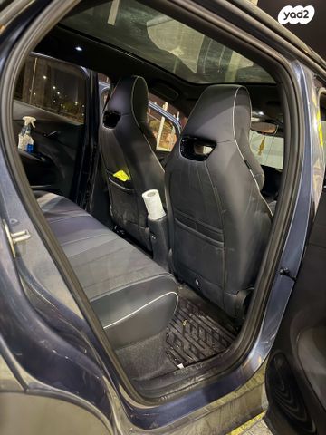 בי.ווי.די דולפין