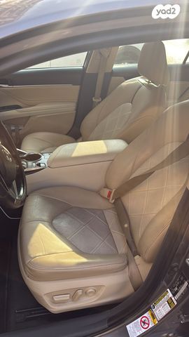 טויוטה קאמרי