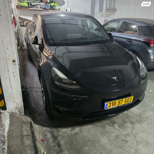 טסלה מודל Y