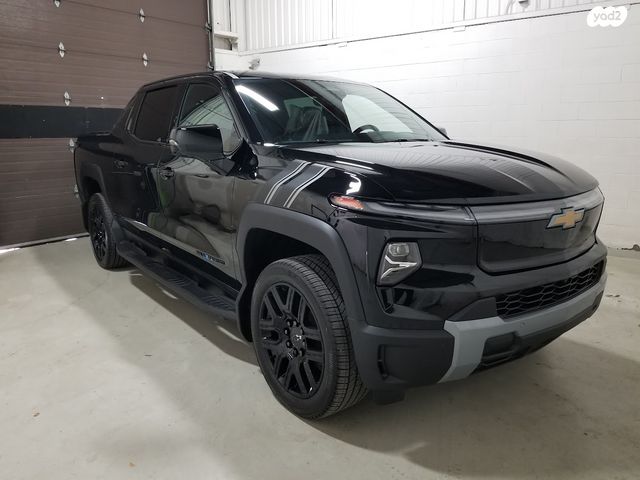 מודעת רכב שברולט סילברדו EV