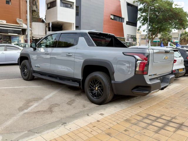 שברולט סילברדו EV