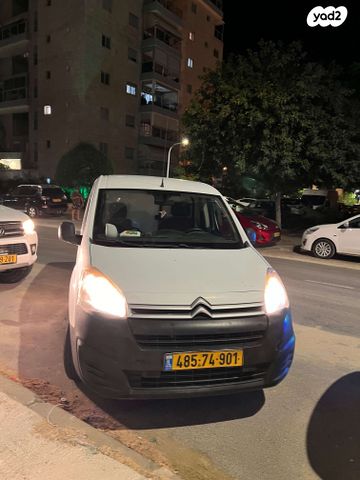 מודעת רכב סיטרואן ברלינגו