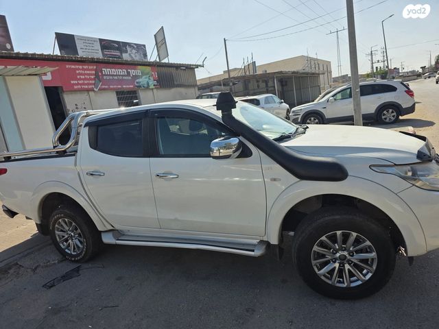 מודעת רכב מיצובישי טרייטון / L200