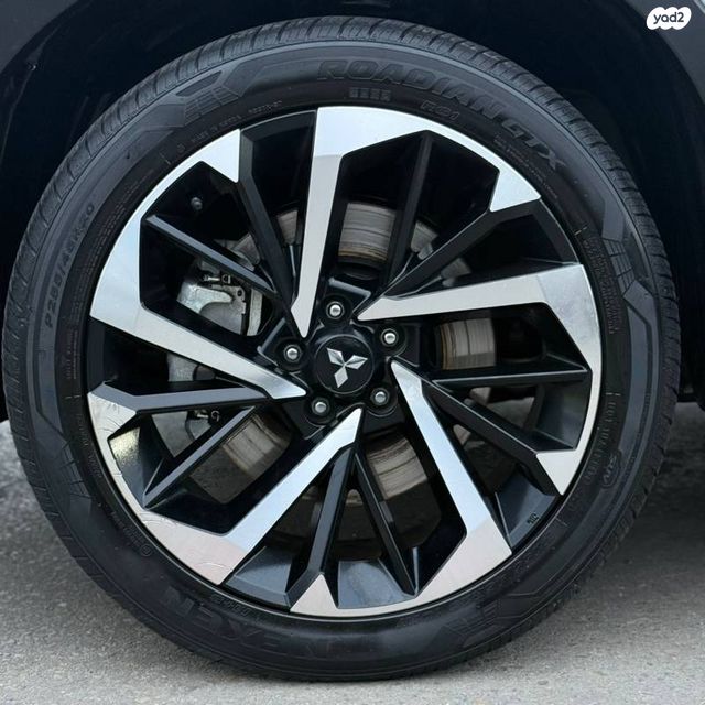 מיצובישי אאוטלנדר