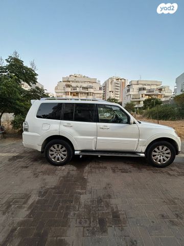 מיצובישי פג'רו