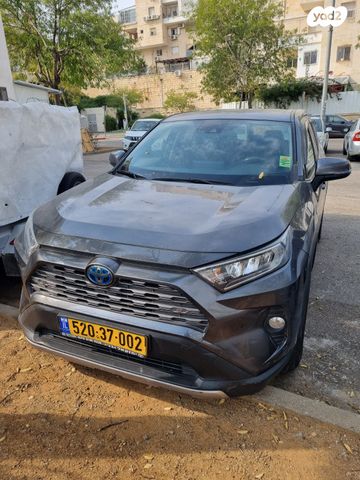 מודעת רכב טויוטה RAV4