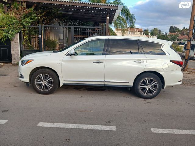 אינפיניטי QX60