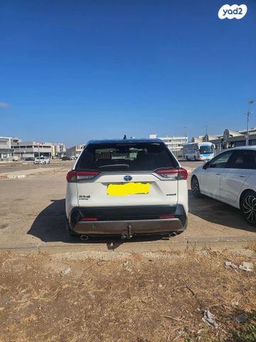 טויוטה RAV4