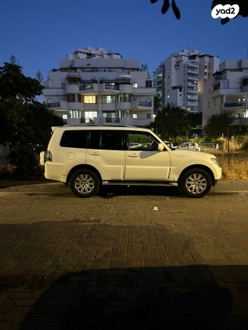 מיצובישי פג'רו