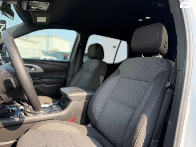 שברולט טראוורס