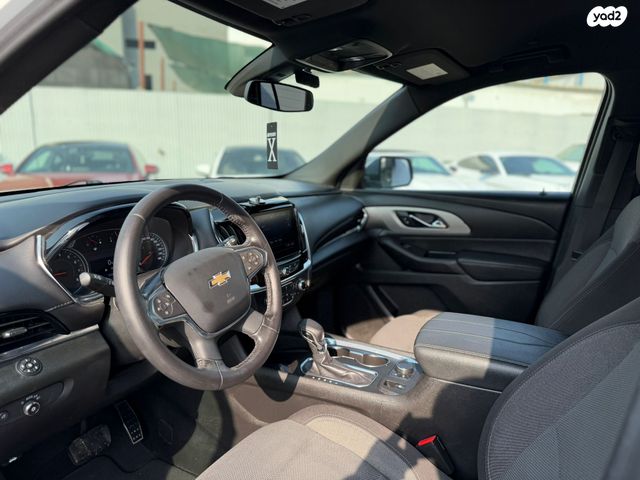 שברולט טראוורס