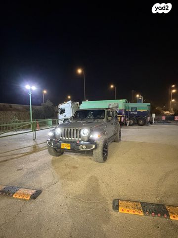 מודעת רכב ג'יפ רנגלר