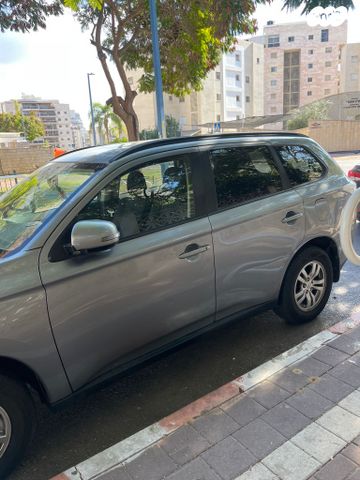 מודעת רכב מיצובישי אאוטלנדר