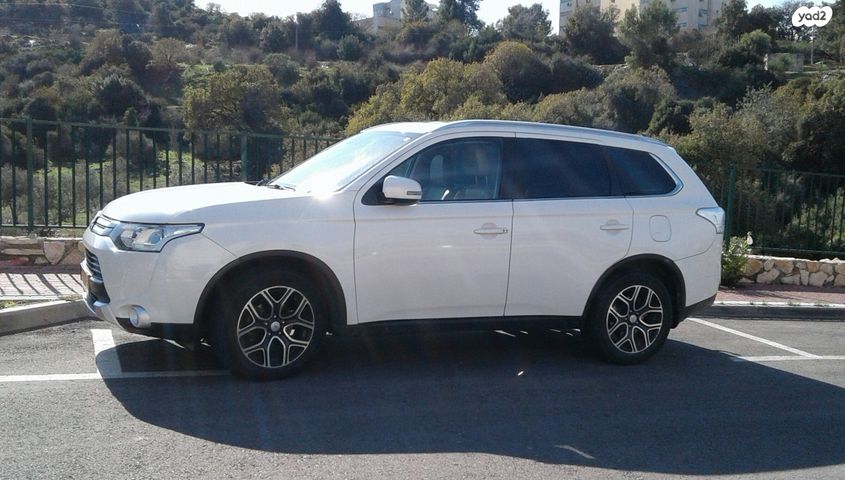 מודעת רכב מיצובישי אאוטלנדר