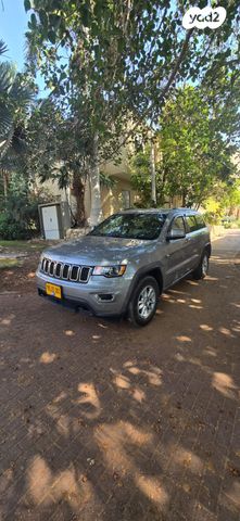 מודעת רכב ג'יפ גרנד צ'ירוקי
