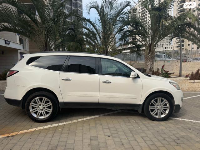 שברולט טראוורס