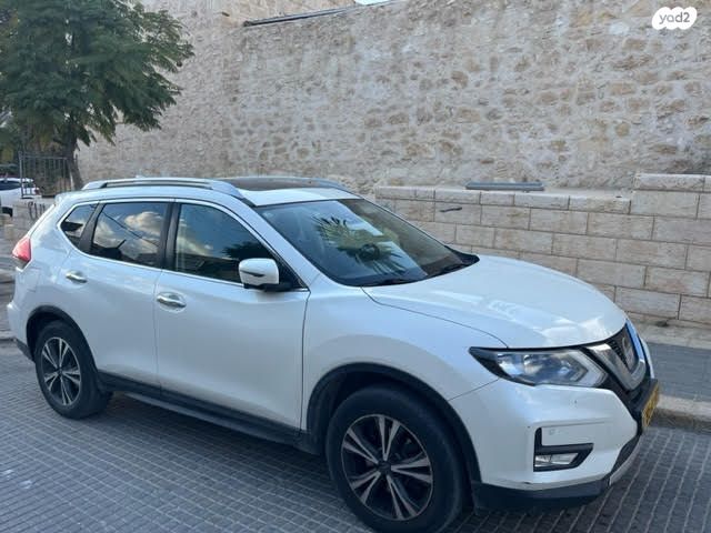 מודעת רכב ניסאן אקס טרייל