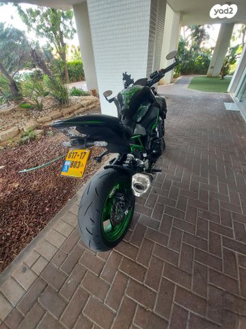 מודעת רכב קאוואסאקי Z900