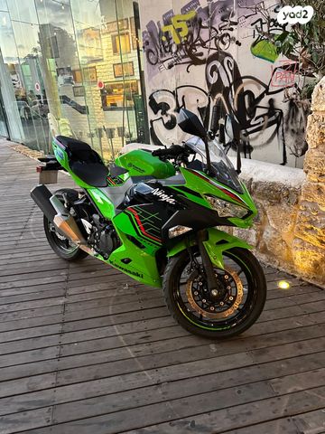 מודעת רכב קאוואסאקי נינג'ה 400