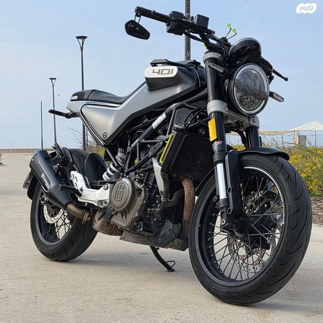 מודעת רכב הוסקוורנה SVARTPILEN 401