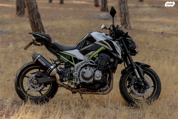 קאוואסאקי Z900
