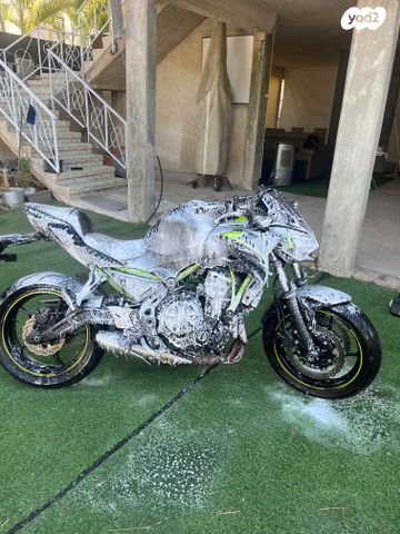 קאוואסאקי Z650 abs