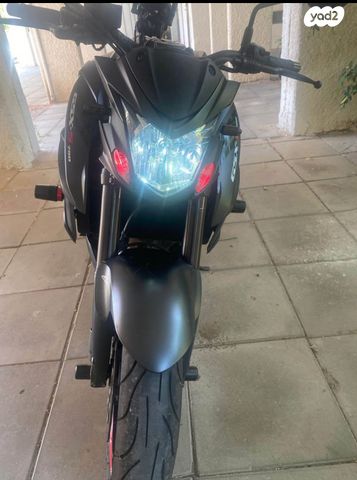 סוזוקי GSXS750