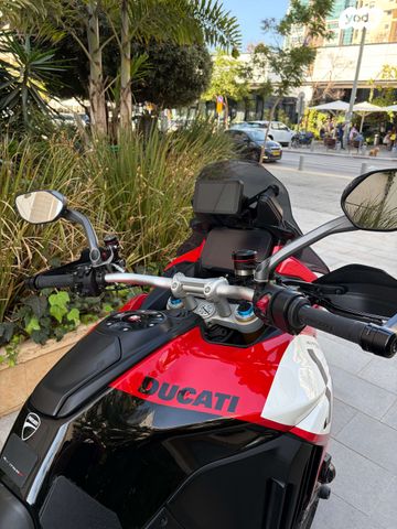 דוקאטי מולטיסטרדה V4s