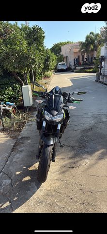 קאוואסאקי Z650 abs
