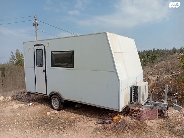 מודעת רכב נגרר (קראוון נגרר)