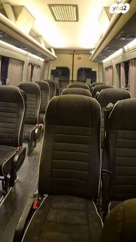 מיניבוסים ורכבי הסעות