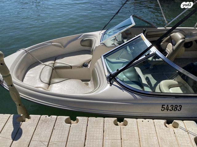 יאכטות - סירות מנוע