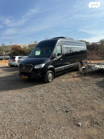 מיניבוסים ורכבי הסעות