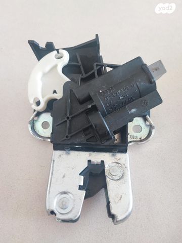 feedItemObj.data.row_1