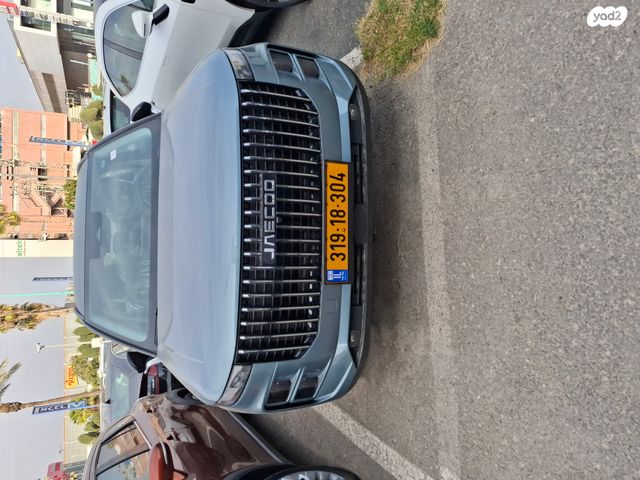 מודעת רכב ג'אקו J7