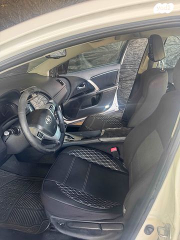 טויוטה אוונסיס